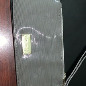 Steve Madden wallet with handle